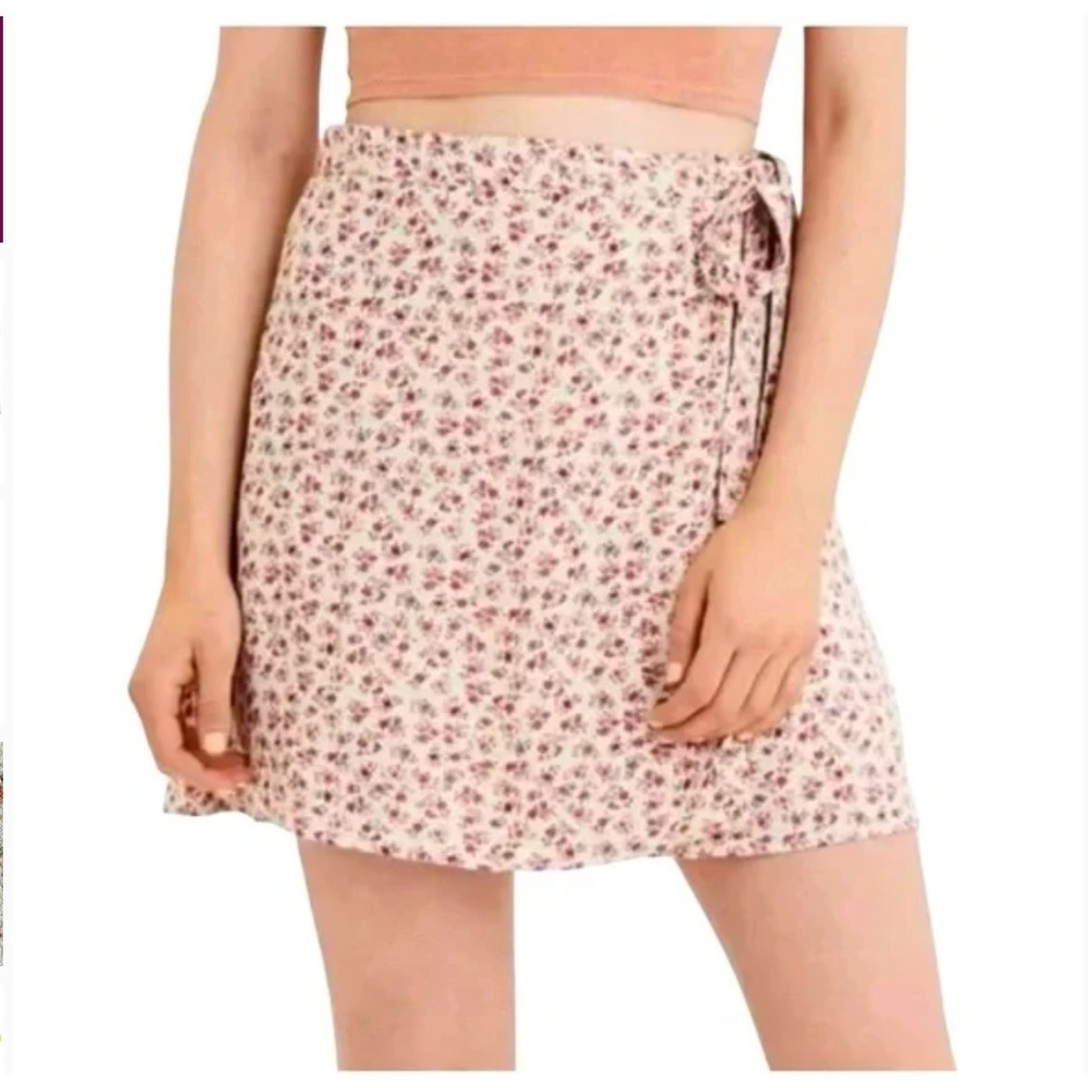 American Eagle Spring Ditsy Floral Wrap Mini Skirt‎ Cream Pink Purple Print Sz M